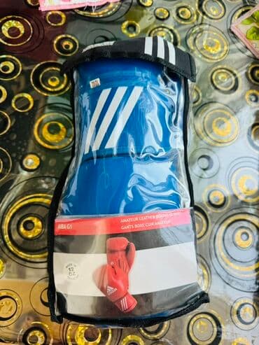 Adidas markasına məxsus mavi rəngli boks əlcəkləri. Əlcəklər "Amateur lalafo.az -da — 3 Adidas markasına məxsus mavi rəngli boks əlcəkləri. Əlcəklər "Amateur — 3