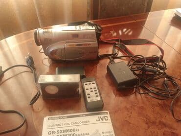 JVC kompakt VHS videokamera dəsti Model seriyası: GR-SXM/GR-SX lalafo.az -da JVC kompakt VHS videokamera dəsti Model seriyası: GR-SXM/GR-SX