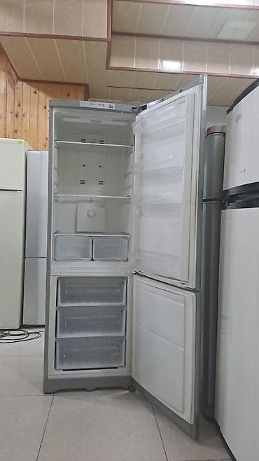 Alt kamera donduruculu iki qapılı soyuducu - Rəng: metalik boz - at lalafo.az Alt kamera donduruculu iki qapılı soyuducu - Rəng: metalik boz -