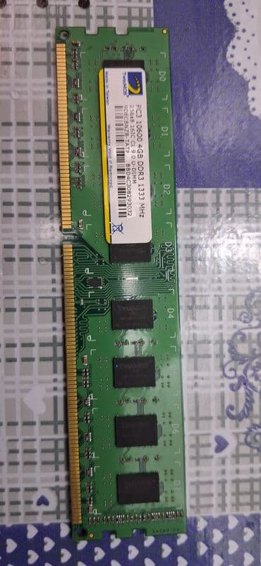 Operativ yaddaş (RAM) 4 GB, 1333 Mhz, DDR3, PC üçün lalafo.az -da Operativ yaddaş (RAM) 4 GB, 1333 Mhz, DDR3, PC üçün