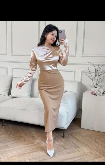 Satendən ilhamlanan zərif ziyafət donu - Rəng: şampan/bej tonları - lalafo.az -da Satendən ilhamlanan zərif ziyafət donu - Rəng: şampan/bej tonları -