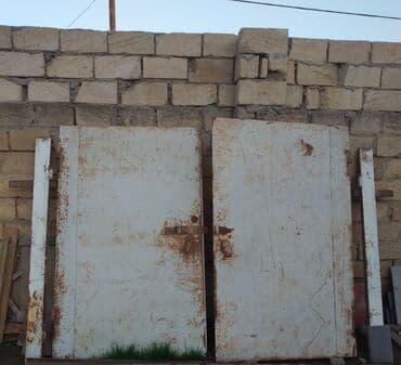 Qaraj darvazaları: Dəmir Qaraj darvazası, Yana açılan, Mexaniki, rəng - Ağ, Qapı ilə lalafo.az -da — 1 Qaraj darvazaları: Dəmir Qaraj darvazası, Yana açılan, Mexaniki, rəng - Ağ, Qapı ilə — 1