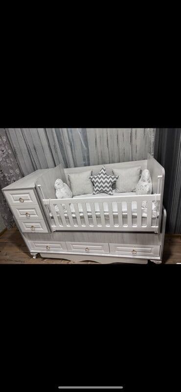 Oğlan və qız üçün, Dördbucaq, Beşik, Dəst ilə, Yellənmə mexanizmsiz lalafo.az -da Oğlan və qız üçün, Dördbucaq, Beşik, Dəst ilə, Yellənmə mexanizmsiz