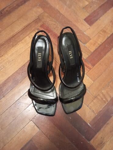 Ölçü: 40, rəng - Qara, İşlənmiş lalafo.az -da Ölçü: 40, rəng - Qara, İşlənmiş