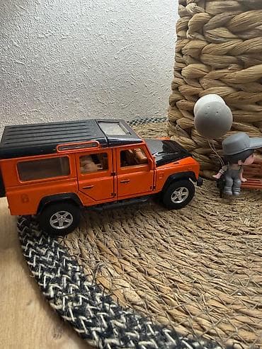 Land Rover Defender 110 metal oyuncaq maşını satılır. ✔️ Metal at lalafo.az Land Rover Defender 110 metal oyuncaq maşını satılır. ✔️ Metal