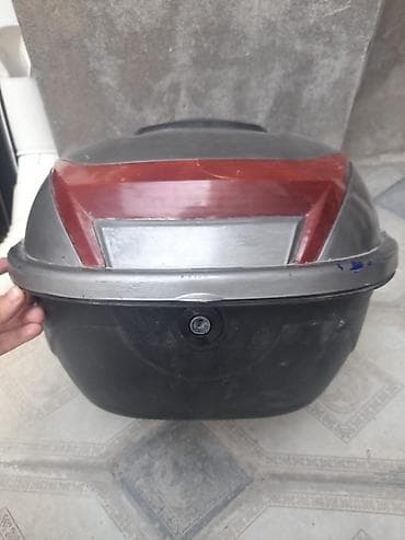 Moped/Motosiklet üçün arxa baqaj qutusu (top case) - Material: möhkəm lalafo.az -da Moped/Motosiklet üçün arxa baqaj qutusu (top case) - Material: möhkəm