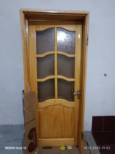 Şüşəli taxta otaq qapısı - Material: təbii ağac (açıq palıd lalafo.az -da Şüşəli taxta otaq qapısı - Material: təbii ağac (açıq palıd