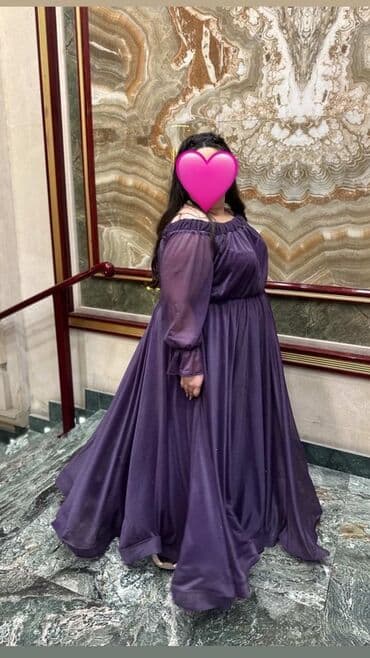 Bənövşəyi rəngli, uzun və axıcı ziyafət geyimi. - Model: off-shoulder lalafo.az -da Bənövşəyi rəngli, uzun və axıcı ziyafət geyimi. - Model: off-shoulder