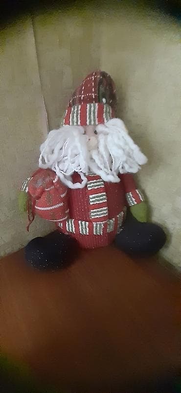 Yeni il dekoru – yumşaq oyuncaqlı Şaxta baba fiquru - Material: parça lalafo.az -da Yeni il dekoru – yumşaq oyuncaqlı Şaxta baba fiquru - Material: parça