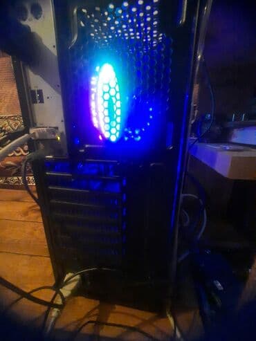 I7 processor
HDD 500 GB
ram 8 GB lalafo.az -da I7 processor
HDD 500 GB
ram 8 GB