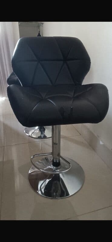 Kresol 3 eded var 3 biryerda 50 azn satilir. - Dizayn: Rombo lalafo.az -da Kresol 3 eded var 3 biryerda 50 azn satilir. - Dizayn: Rombo