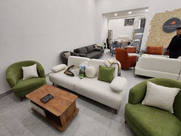 Divan kreslo. vitrin malıdır. 900azn. yenidir istifade lalafo.az -da Divan kreslo. vitrin malıdır. 900azn. yenidir istifade