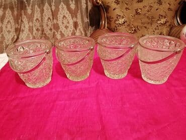 Старинная конфетница. Одна штука - 15 манат lalafo.az -da Старинная конфетница. Одна штука - 15 манат