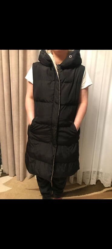 Qadınlar üçün uzun, kapüşonlu şişme jilet əla vəziyyətdədi. - Rəng lalafo.az -da Qadınlar üçün uzun, kapüşonlu şişme jilet əla vəziyyətdədi. - Rəng