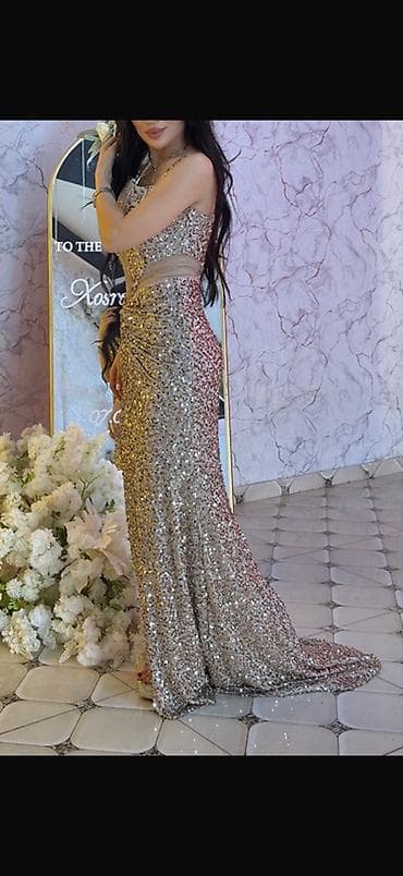 Biserler ile islenilib baha alinib 1defe nishana geyinilib ideal at lalafo.az Biserler ile islenilib baha alinib 1defe nishana geyinilib ideal