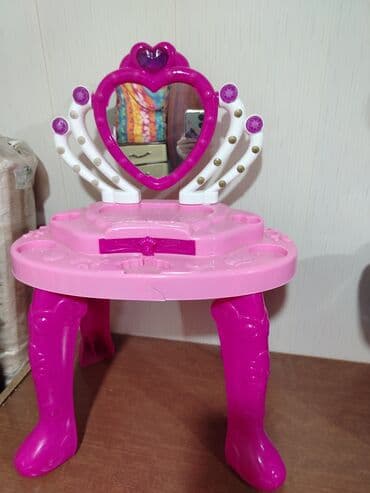 Uşaq üçün plastik vanna/beauty stolcuğu və güzgü seti - Rəng: çəhrayı lalafo.az -da Uşaq üçün plastik vanna/beauty stolcuğu və güzgü seti - Rəng: çəhrayı