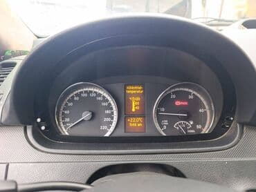 Mercedes-Benz Vito: 2.1 l | 2011 il Van/Minivan lalafo.az -da Mercedes-Benz Vito: 2.1 l | 2011 il Van/Minivan