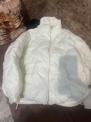 2-3 dəfə geynilib. Təzədir. Qiymət 10 manatdır lalafo.az -da 2-3 dəfə geynilib. Təzədir. Qiymət 10 manatdır