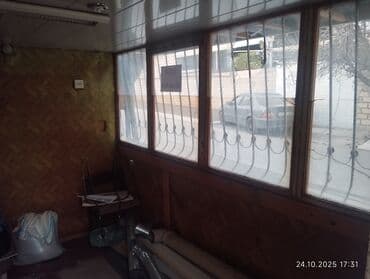 Şüşəbənd/pəncərəli eyvan hissəsi. - Taxta karkaslı, şüşə ilə örtülü lalafo.az -da Şüşəbənd/pəncərəli eyvan hissəsi. - Taxta karkaslı, şüşə ilə örtülü