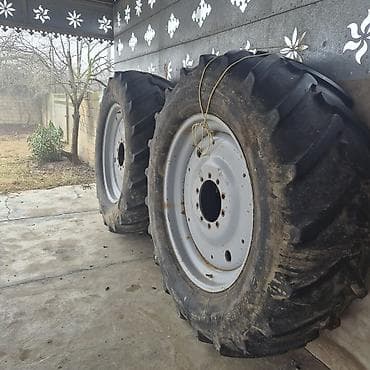 Traktor təkər və disk komplekti - Kənd təsərrüfatı texnikası üçün iri lalafo.az -da — 2 Traktor təkər və disk komplekti - Kənd təsərrüfatı texnikası üçün iri — 2