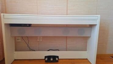 Korg LP 380, ağ rəngli piano. Yaxşı vəziyyətdədit, problemi yoxdur lalafo.az -da Korg LP 380, ağ rəngli piano. Yaxşı vəziyyətdədit, problemi yoxdur