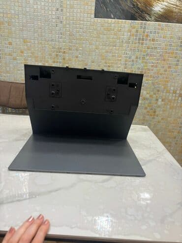 Yenidir
istifade edilmeyib,televizor alinan kimi divara asilmisdir lalafo.az -da Yenidir
istifade edilmeyib,televizor alinan kimi divara asilmisdir