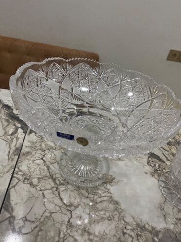 Təmiz bohemia chexia qabları satılır.İkisi birlikdə .Real alicilar lalafo.az -da Təmiz bohemia chexia qabları satılır.İkisi birlikdə .Real alicilar