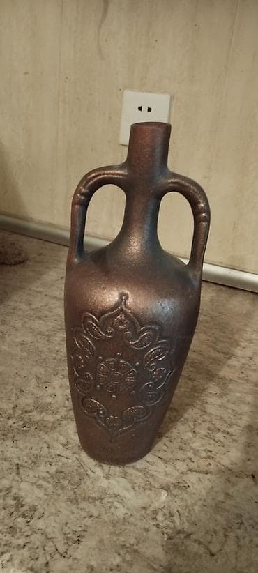 Bir vaza, Keramika lalafo.az -da Bir vaza, Keramika