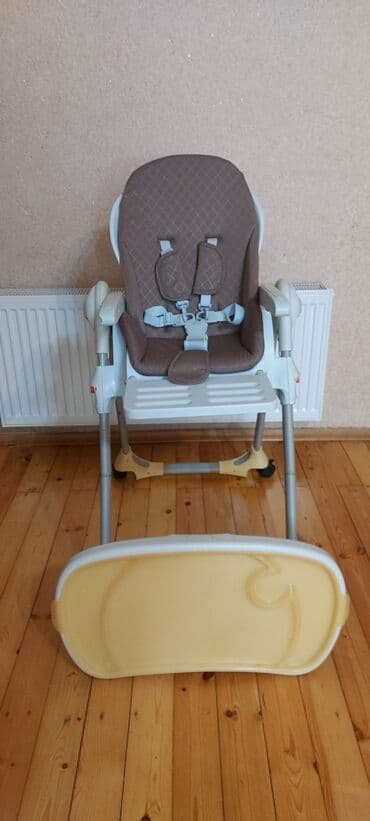 CHICCO POLYY YEMEK MASASI YAXSI VEZIYYETDE HER BIR FUNKSIYASI lalafo.az -da CHICCO POLYY YEMEK MASASI YAXSI VEZIYYETDE HER BIR FUNKSIYASI