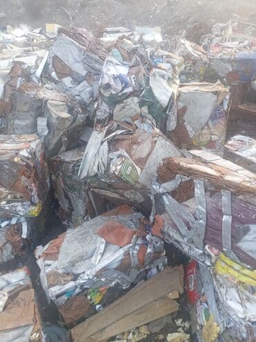 Alçipan: Hidravlik metal presi – qırıntıların sıxılıb briket və ya paket halına lalafo.az -da — 10 Alçipan: Hidravlik metal presi – qırıntıların sıxılıb briket və ya paket halına — 10