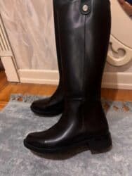 Premium model,teze,38 razmer,85 man alinib,65 man satiram lalafo.az -da Premium model,teze,38 razmer,85 man alinib,65 man satiram