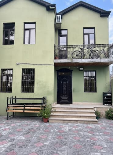 Xırdalan dairəsi çox gözəl yerde yerlesir 2evdi küçələri ayridi 2ailə lalafo.az -da Xırdalan dairəsi çox gözəl yerde yerlesir 2evdi küçələri ayridi 2ailə