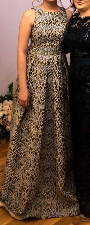 250 azne alinib. Ideal veziyyetdedir lalafo.az -da 250 azne alinib. Ideal veziyyetdedir