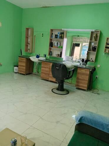 Bərbər tələb olunur, Fiks edilmiş ödəniş, 1-2 illik təcrübə lalafo.az -da — 1 Bərbər tələb olunur, Fiks edilmiş ödəniş, 1-2 illik təcrübə — 1