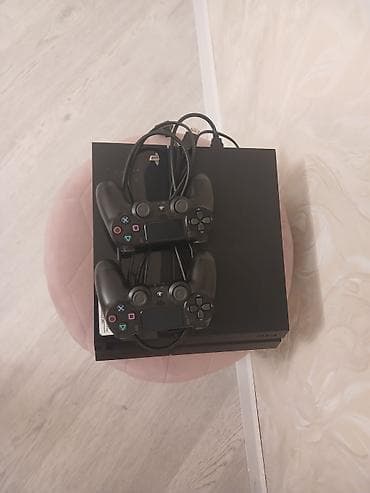 Sony PlayStation 4 oyun konsolu komplekti Xüsusiyyətlər: - PS4 lalafo.az -da Sony PlayStation 4 oyun konsolu komplekti Xüsusiyyətlər: - PS4