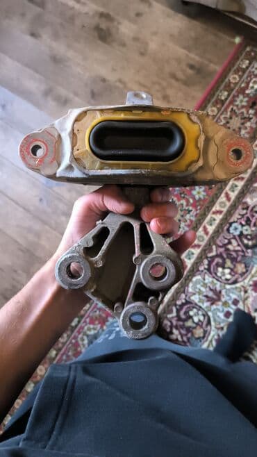 yer şumlayan mator: Cruze masini ucun karobka paduşkasi islekdir yenede iwinize muveqeti lalafo.az -da — 2 yer şumlayan mator: Cruze masini ucun karobka paduşkasi islekdir yenede iwinize muveqeti — 2