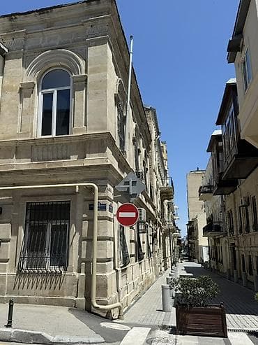 Bakı, Yasamal, 2 otaqlı, Köhnə tikili, m. Sahil, 35 kv. m lalafo.az -da Bakı, Yasamal, 2 otaqlı, Köhnə tikili, m. Sahil, 35 kv. m