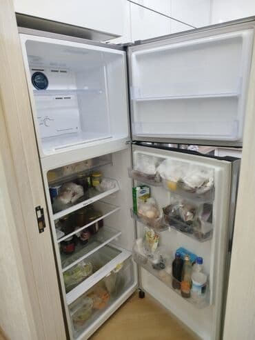 İşlənmiş 2 qapılı Samsung Soyuducu Satılır, rəng - Gümüşü lalafo.az -da İşlənmiş 2 qapılı Samsung Soyuducu Satılır, rəng - Gümüşü