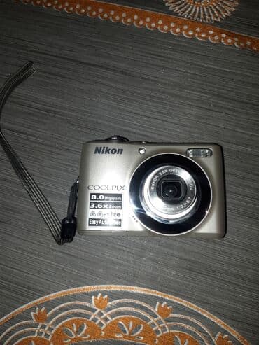Nikon COOLPIX kompakt fotoaparat - 8.0 megapiksel qətnamə - 3.6x lalafo.az -da Nikon COOLPIX kompakt fotoaparat - 8.0 megapiksel qətnamə - 3.6x