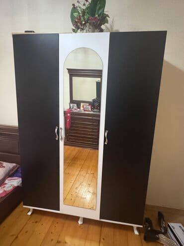 İşlənmiş, Açılan, 2 qapılı Düz dolab, Dolab-asılqan, Azərbaycan lalafo.az -da İşlənmiş, Açılan, 2 qapılı Düz dolab, Dolab-asılqan, Azərbaycan