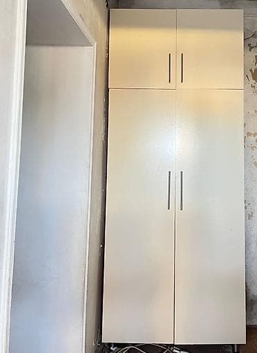 Dəhliz dolabı 120 Azn❗Ölçüsü 2*1m.Ünvan Nargilə dairəsi.Nərgiz🌾8833 lalafo.az -da Dəhliz dolabı 120 Azn❗Ölçüsü 2*1m.Ünvan Nargilə dairəsi.Nərgiz🌾8833