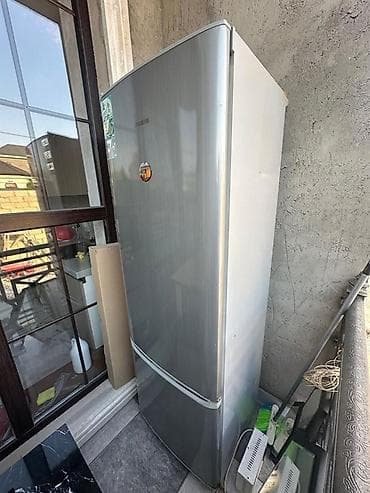 İşlənmiş 2 qapılı Pozis Soyuducu Satılır, rəng - Gümüşü lalafo.az -da İşlənmiş 2 qapılı Pozis Soyuducu Satılır, rəng - Gümüşü
