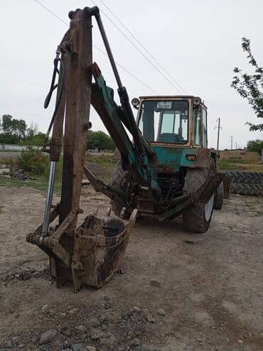 Traktor Belarus (MTZ) 2126, 1986 il, 230 at gücü, motor 1.2 l, İşlənmiş lalafo.az -da Traktor Belarus (MTZ) 2126, 1986 il, 230 at gücü, motor 1.2 l, İşlənmiş