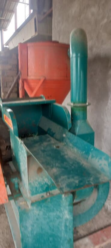 Rotovatorlar: Kənd təsərrüfatı texnikası və yem hazırlama avadanlıqları dəsti 1) lalafo.az -da — 2 Rotovatorlar: Kənd təsərrüfatı texnikası və yem hazırlama avadanlıqları dəsti 1) — 2