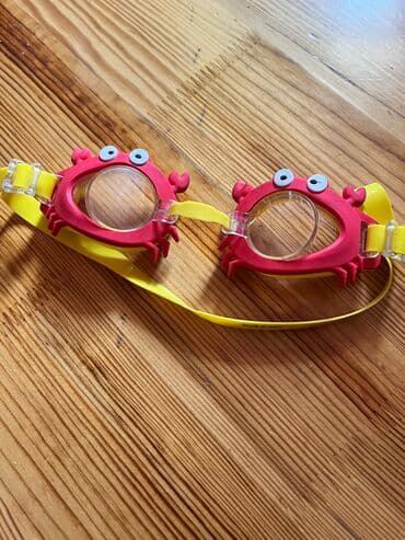 Очки для плавания : крепко держит и удобная lalafo.az -da Очки для плавания : крепко держит и удобная