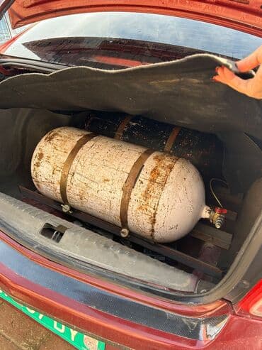 Бачки, балоны: 2 ədəd 16 kublukdu avtomabilin üzərindədir 4 aydır qoyulub toplamda 32 at lalafo.az — 2 Бачки, балоны: 2 ədəd 16 kublukdu avtomabilin üzərindədir 4 aydır qoyulub toplamda 32 — 2