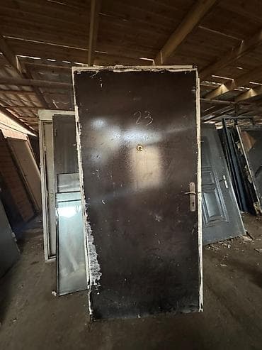 97 en 206 hundurluk. Plastik dəmir işlənmiş və yeni qapı və lalafo.az -da 97 en 206 hundurluk. Plastik dəmir işlənmiş və yeni qapı və