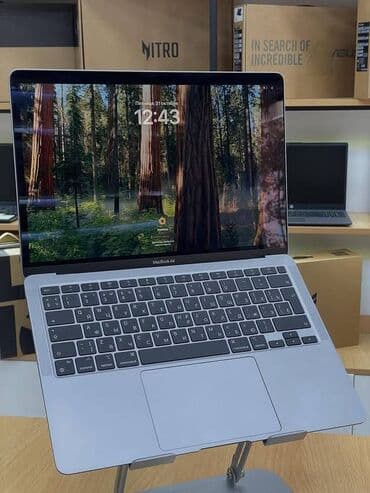 Apple MacBook Air – 13.3" noutbuk Xüsusiyyətlər: - Model: MacBook Air lalafo.az -da Apple MacBook Air – 13.3" noutbuk Xüsusiyyətlər: - Model: MacBook Air