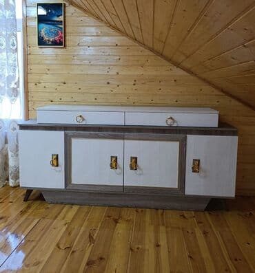 Yeni, Güzgüsüz lalafo.az -da Yeni, Güzgüsüz