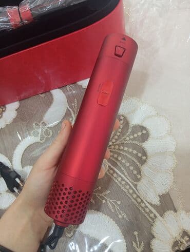 Qırmızı çoxfunksiyalı saç formalaşdırma qurğusu – 6 başlıqlı set lalafo.az -da — 4 Qırmızı çoxfunksiyalı saç formalaşdırma qurğusu – 6 başlıqlı set — 4